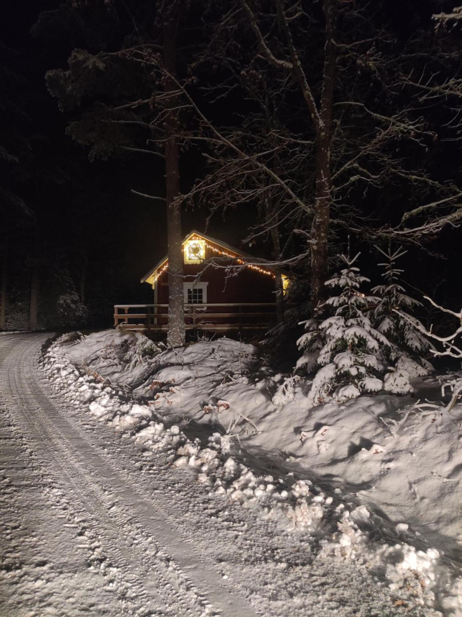 Davids Stuga Klassbol Exterior foto